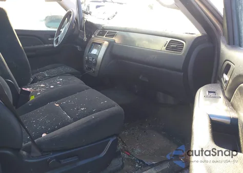 2007 Chevrolet Tahoe Ls from USA, damaged, VIN 1GNEC13J47J139938